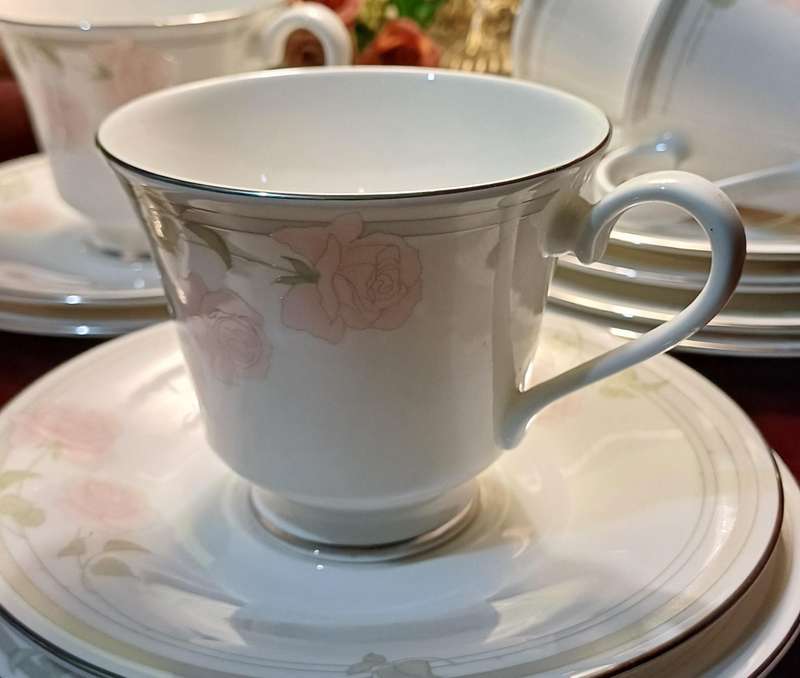 Royal Doulton Twilight Rose (1984) Set of 6 Trios | Excellent Condition