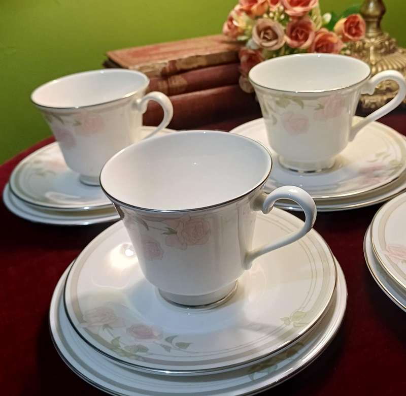 Royal Doulton Twilight Rose (1984) Set of 6 Trios | Excellent Condition