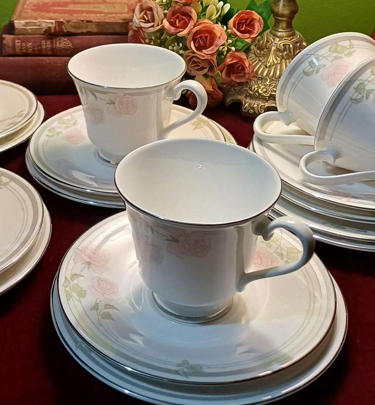 Royal Doulton Twilight Rose (1984) Set of 6 Trios | Excellent Condition