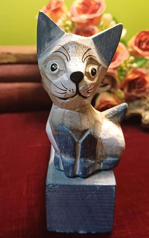Carved Wood - Cat door stop