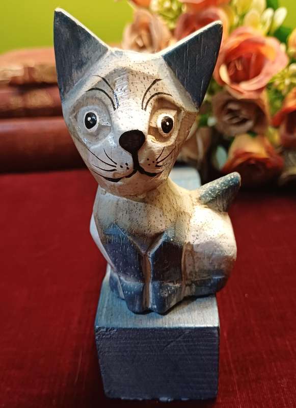 Carved Wood - Cat door stop