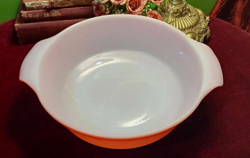 Retro Anchor Hocking Fire King Orange Ombre 1½ QT Casserole Bowl  Ovenware