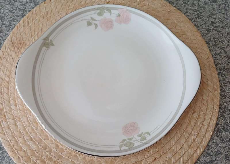 Vintage 1984 Royal Doulton "Twilight Rose" Cake Plate  Timeless Elegance