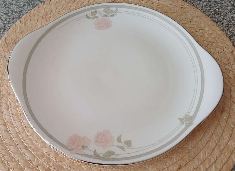 Vintage 1984 Royal Doulton "Twilight Rose" Cake Plate  Timeless Elegance