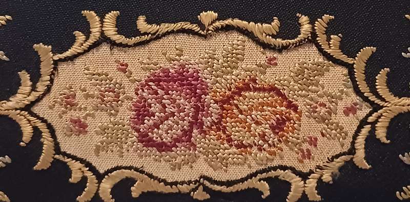 Vintage Floral Petit Point Case with Comb