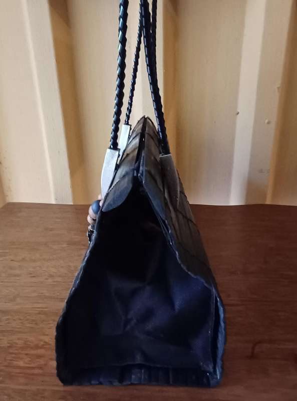 Natural Eco-Friendly Bamboo Handbag with Strap  Made in Thailand  31 x 10 x 44 including strap