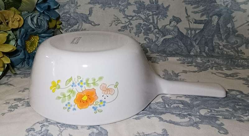 Corning Ware Wildflower Poppy Sauce Pan