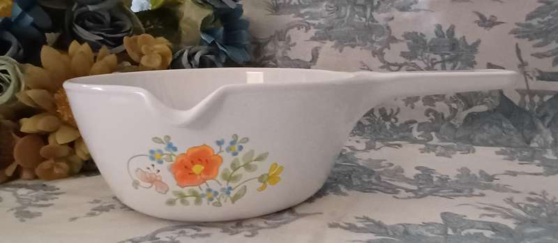 Corning Ware Wildflower Poppy Sauce Pan