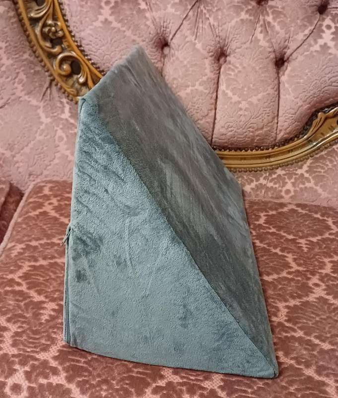 Solid Support Orthopaedic Wedge Pillow  Grey | 23 x 35 x 56 cm
