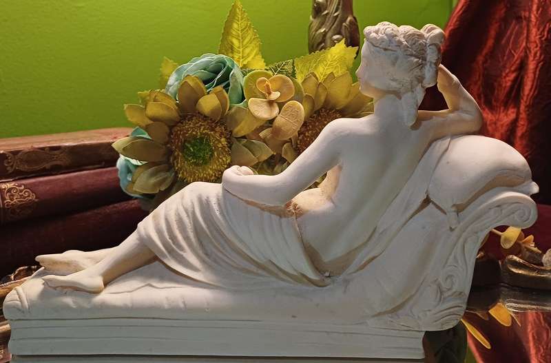 Venus Victrix, Pauline Bonaparte - Resin Sculpture/Figurine - Vintage