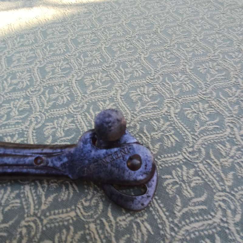 Vintage Tin/Can Opener  15 cm  Possibly Antique