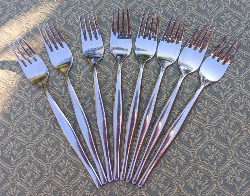 Set of 8 Slimline Eetrite Forks  Stainless Steel