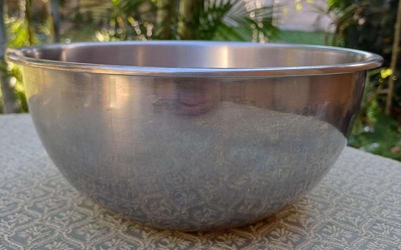 Large Heavy Aloe Stainless Steel Mixing Bowl