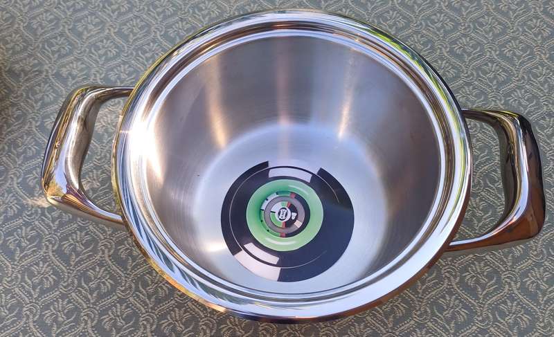 AMC POT SMALL