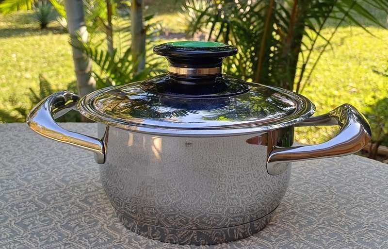 AMC POT SMALL