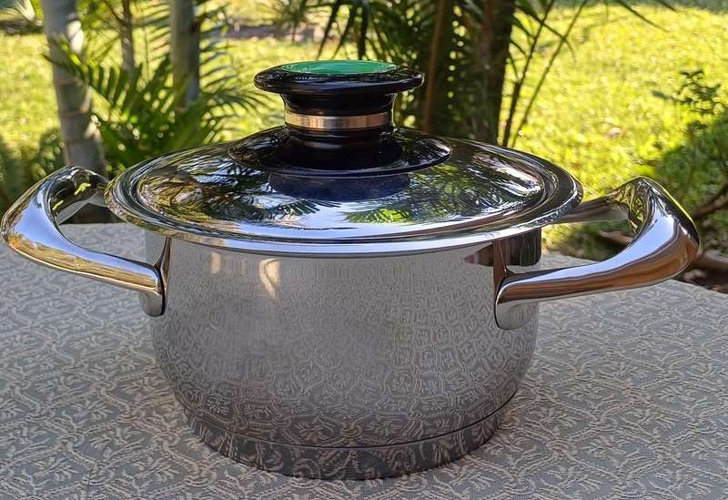 AMC POT SMALL