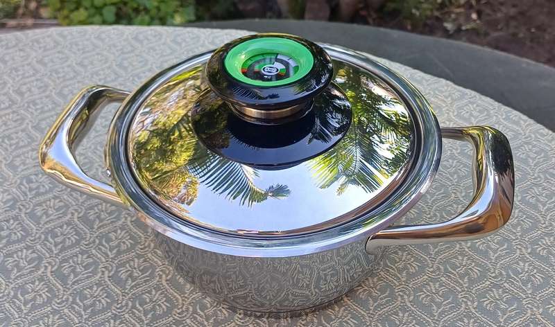 AMC POT SMALL