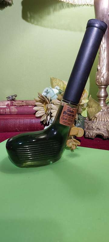 WOW ! Vintage 1970's sealed Mennen Golf club bottle aftershave