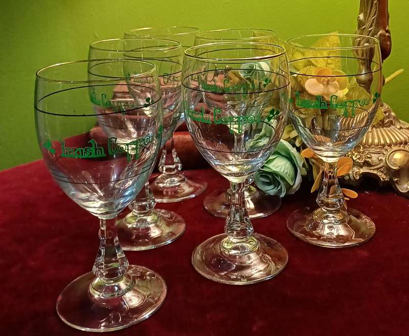 Vintage Irish Coffee Glasses  Set of 6  Elegant Retro Charm! (set 02)
