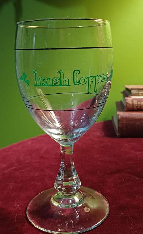 Vintage Irish Coffee Glasses  Set of 6  Elegant Retro Charm! (set 02)