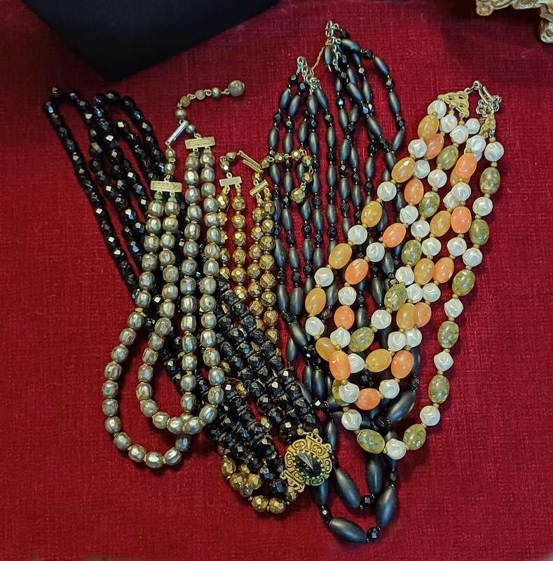 Vintage necklaces | 01 |