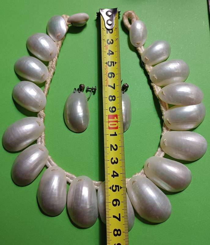 Vintage Costume Jewelry  | 12 |