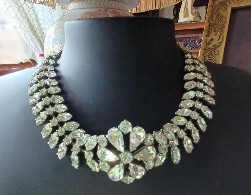 Vintage 1950's Rhinestone Necklace   | 16 |
