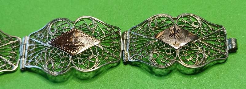 Vintage silver filigree and copper link bracelet  | 33 |