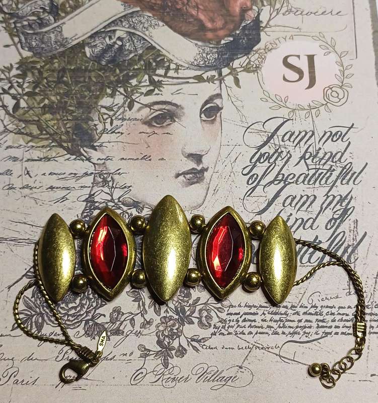 Red Stones with Metal Vintage Bracelet