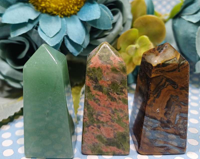 Trio of Crystal Pillars  Mystical Stone Guardians (Approx. 2 x 2 x 4.5 cm Each) | 32 |