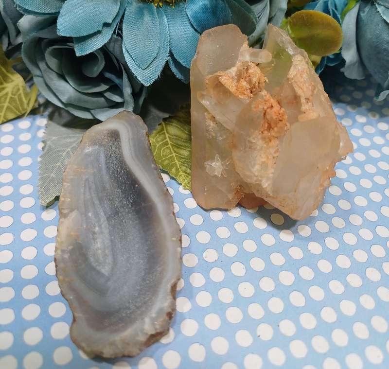 Agate Crystal Fragment & Small Limonite Quartz Clusters Apothecary Curio Set | 39 |