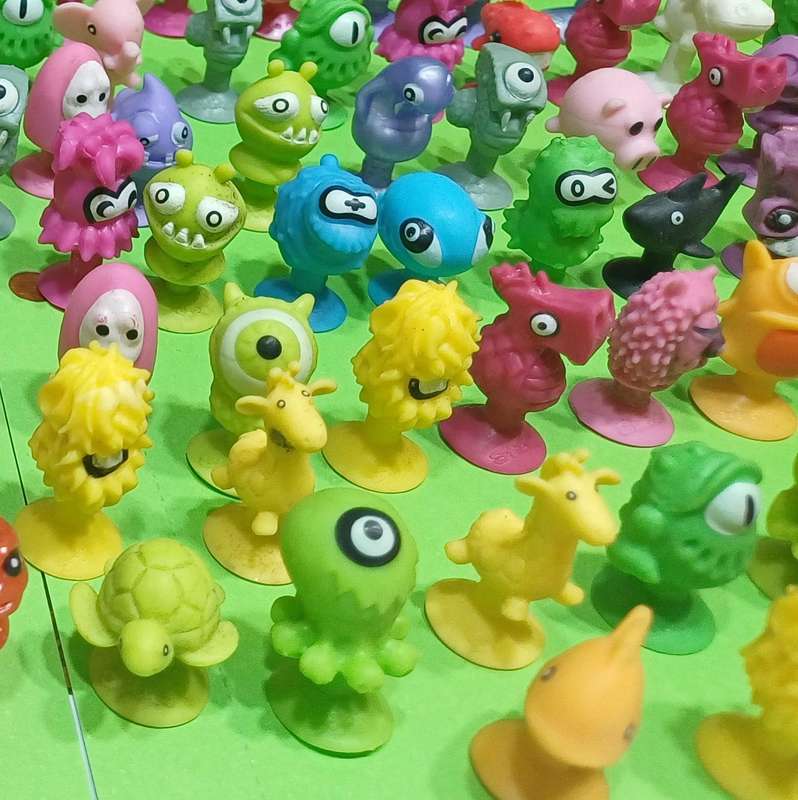 136 Original Stikeez Toys  Bulk Collection