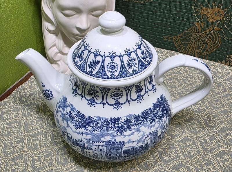 1977 Commemorative Tea Pot