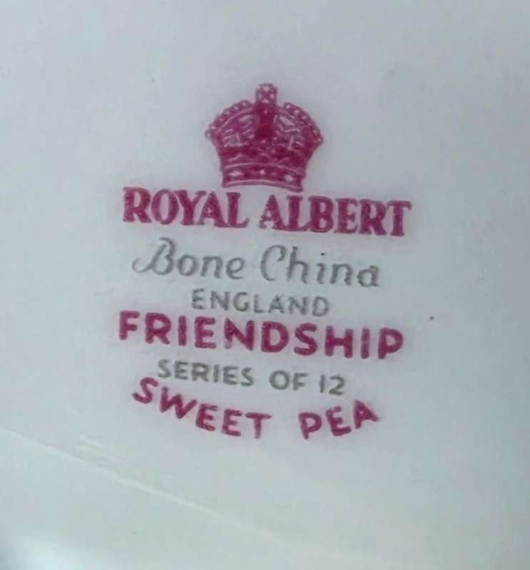 ROYAL ALBERT LEAF DISH | SWEET PEA | FRIENDSHIP SERIES |