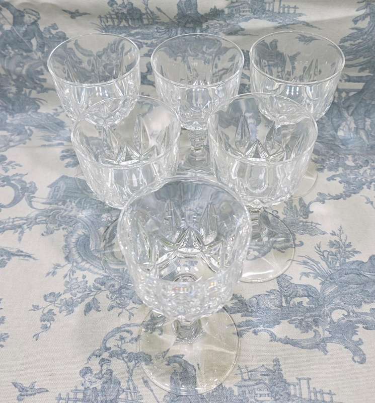 RCR Royal Crystal Rock 24% Lead Crystal White Wine Glasses Set of 6   (03)
