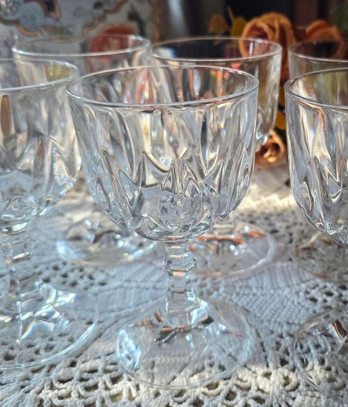 RCR Royal Crystal Rock 24% Lead Crystal RED Wine Glasses Set of 6