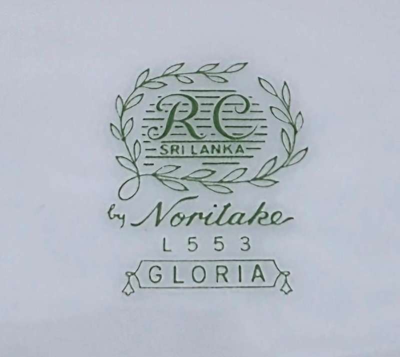 Noritake L553 "Gloria" | Vintage Fine Porcelain Tea Trio Set | 19641974 | Gold Trim | 17-Piece |