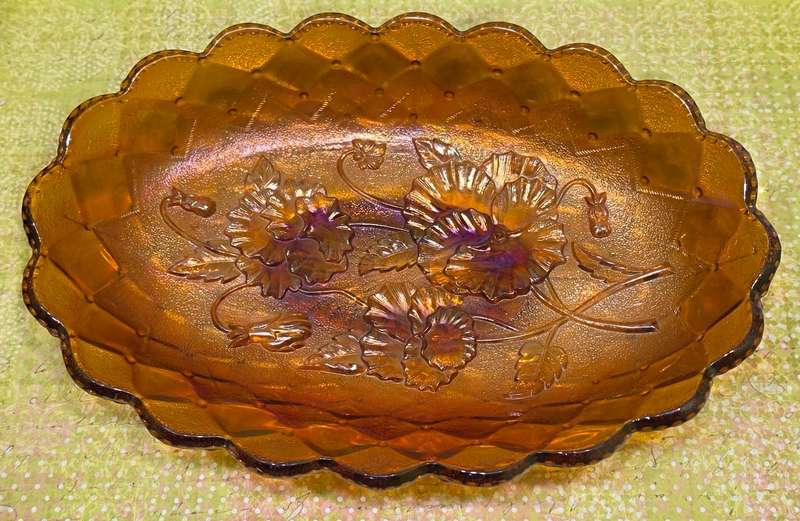Imperial Carnival Glass Raised Pattern Quilted Pattern Oval Celery/Pickle Dish