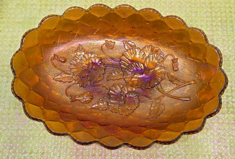 Imperial Carnival Glass Raised Pattern Quilted Pattern Oval Celery/Pickle Dish