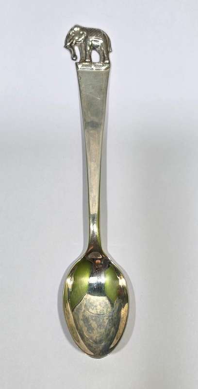 Vintage Sterling Silver Collectors Teaspoon | Elephant Design | 14.31g