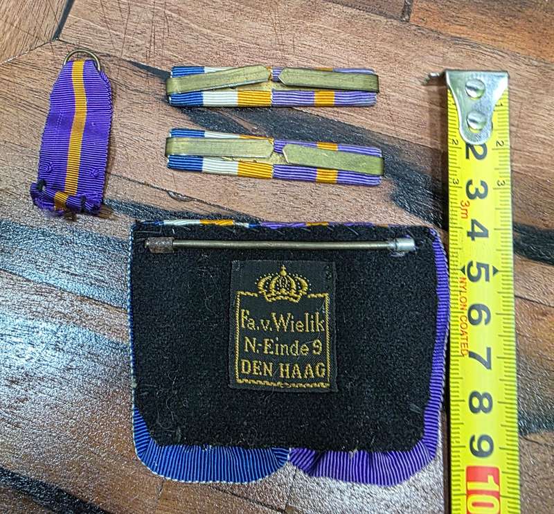 Ribbon Bars