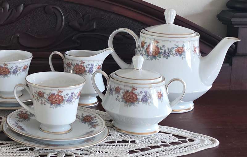 NORITAKE TREMONT 3081 | Elegant Contemporary Fine China Tea Set  Sri Lanka