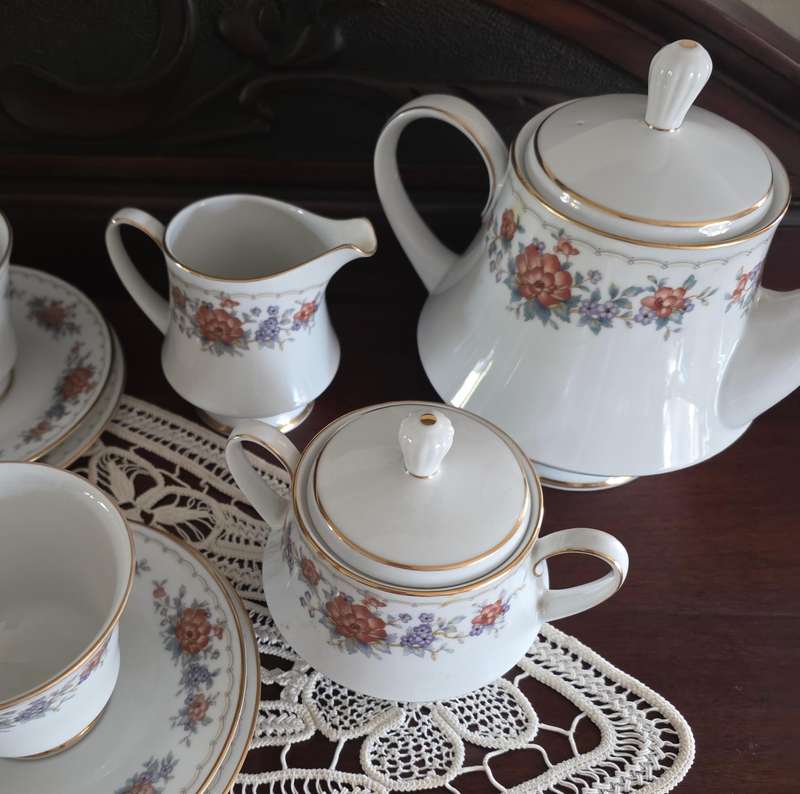 NORITAKE TREMONT 3081 | Elegant Contemporary Fine China Tea Set  Sri Lanka