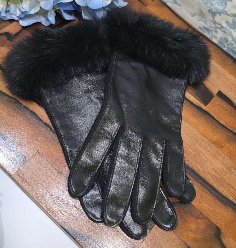 Real RABBIT FUR & leather gloves, insulated winter gloves, black rabbit fur on black leather gloves