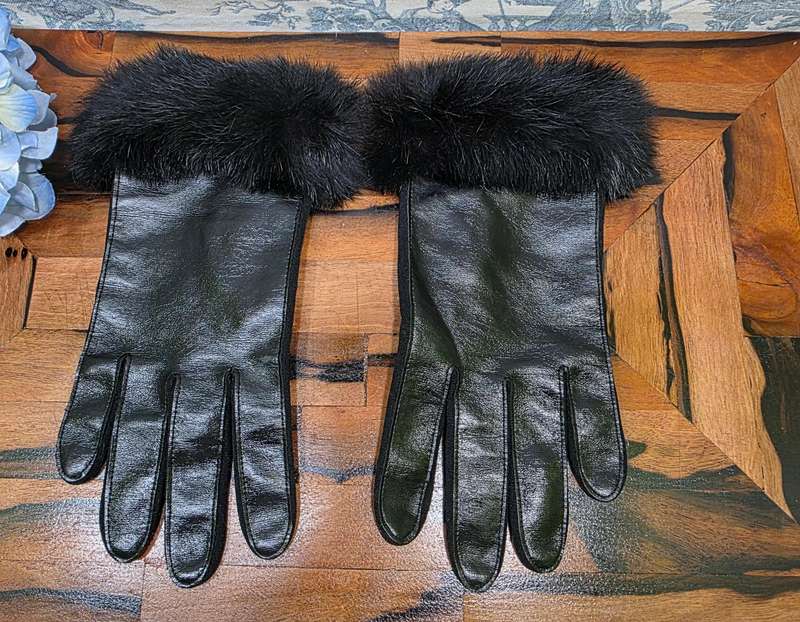 Real RABBIT FUR & leather gloves, insulated winter gloves, black rabbit fur on black leather gloves