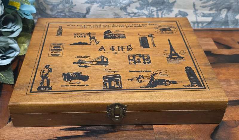 Wooden Rubber Stamp box sets 1 set-- Vintage stamp gift box