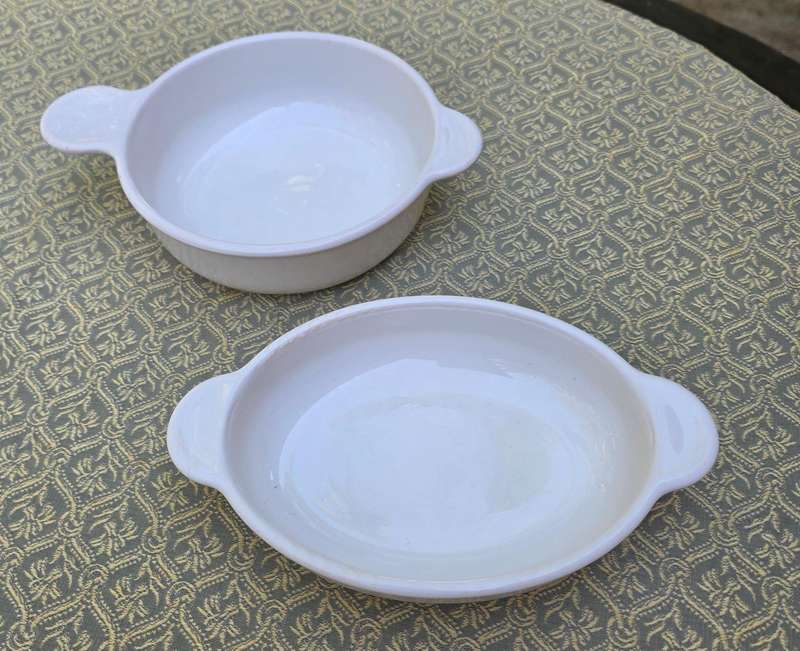 Set of 2 Vintage CorningWare Ovenproof Bowls  Made in the USA