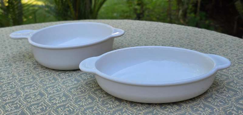 Set of 2 Vintage CorningWare Ovenproof Bowls  Made in the USA