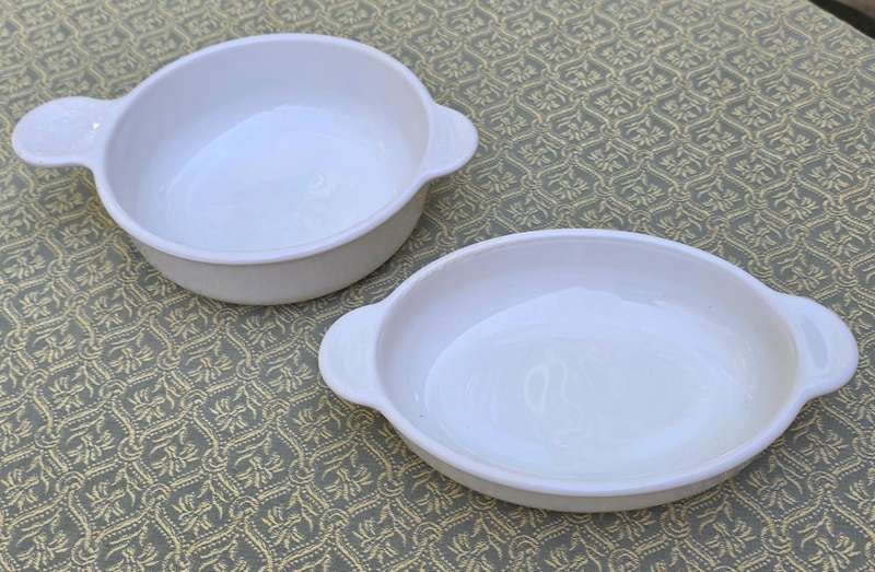 Set of 2 Vintage CorningWare Ovenproof Bowls  Made in the USA