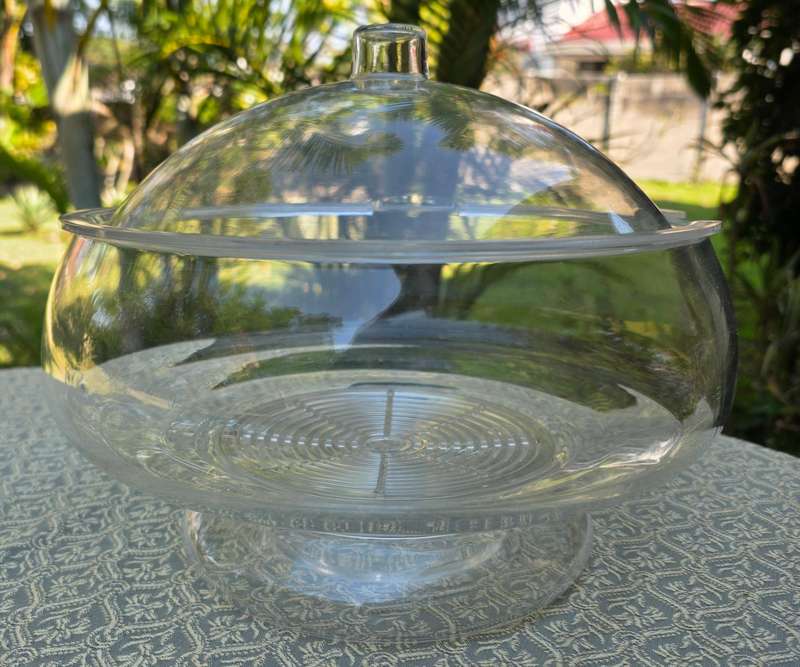 Clear Acrylic Salad Bowl with Matching Utensils
